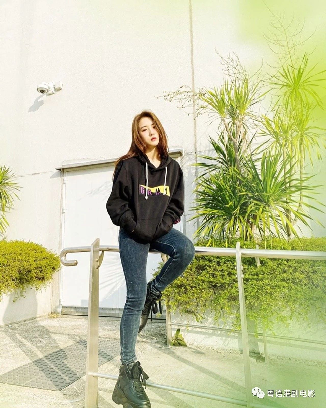 菊梓乔受疫情影响工作停摆零收入面对五位数税单感头痛