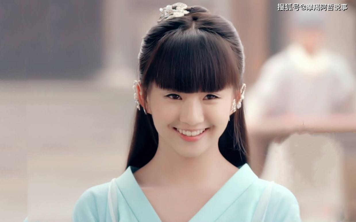 原创21岁小彩旗近照发福明显差点认不出网友杨丽萍也不管管