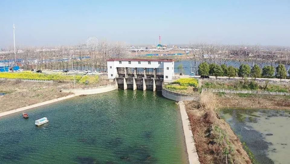 西大桥也被点缀的分外迷人这两个临泉人的老地方西大桥,城西闸让人