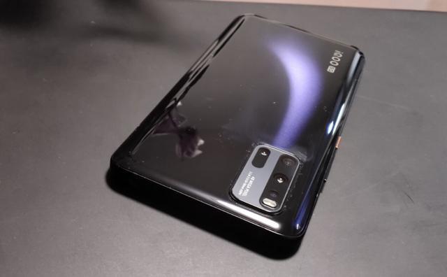 为了让用户更省钱,友商主流旗舰发福利,买早的要淡定_vivo