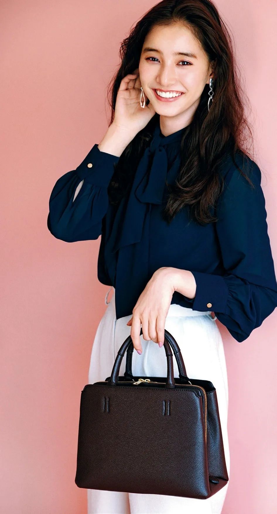 杂志图丨又被新木优子美到了