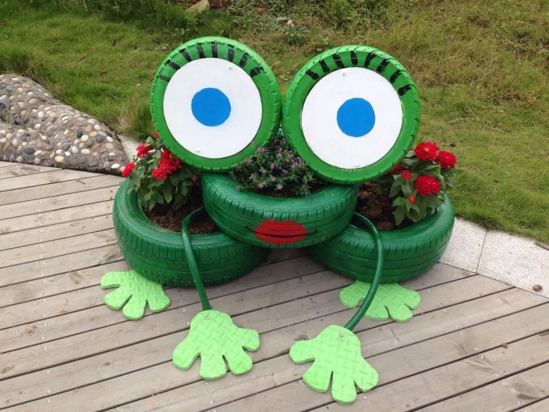 一种风景卡 通 装 置能与游客产生互动场景化的稻草景观小品乡味浓浓