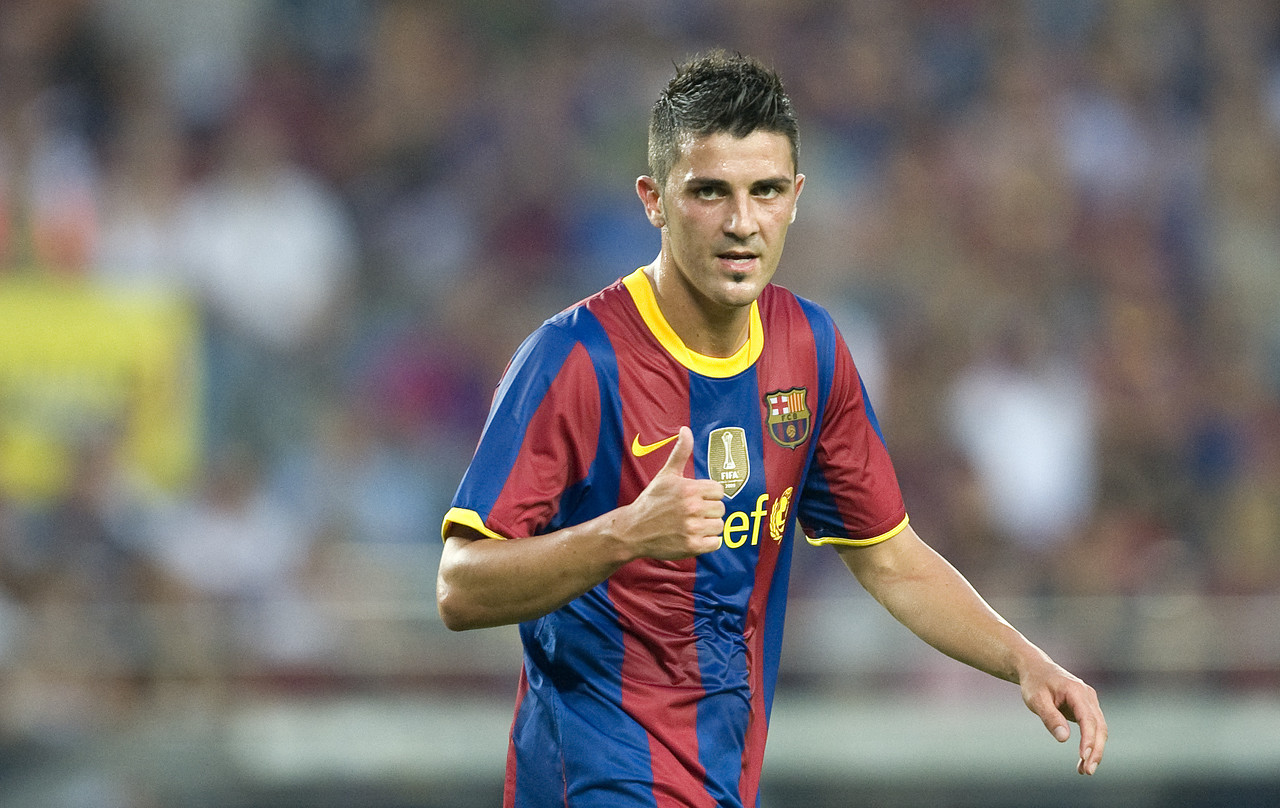 瓜迪奥拉带队时最好的巴萨就是比利亚当前锋的那段日子,在中路突前的