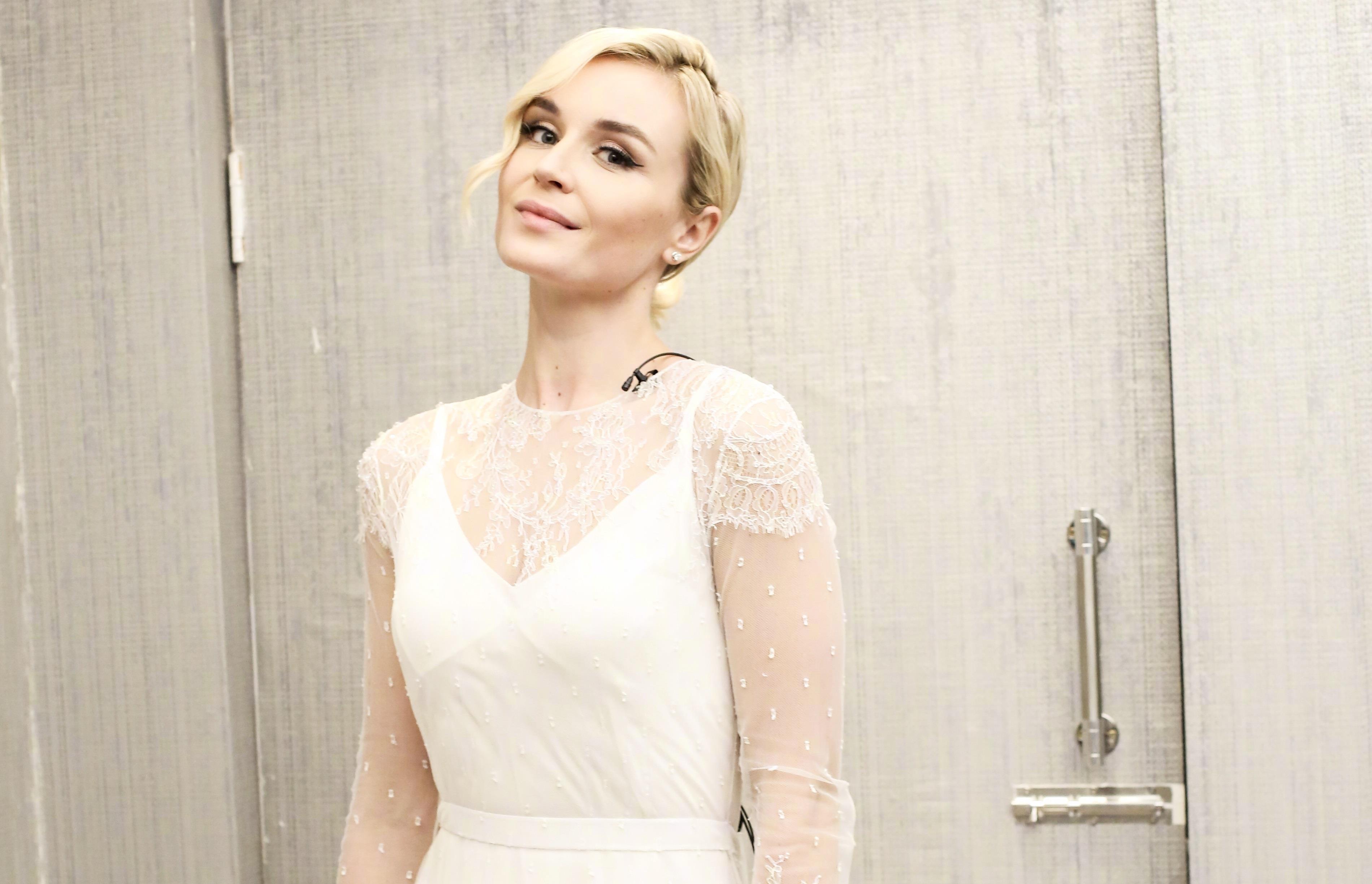 波琳娜在录制歌手时受伤默认被淘汰