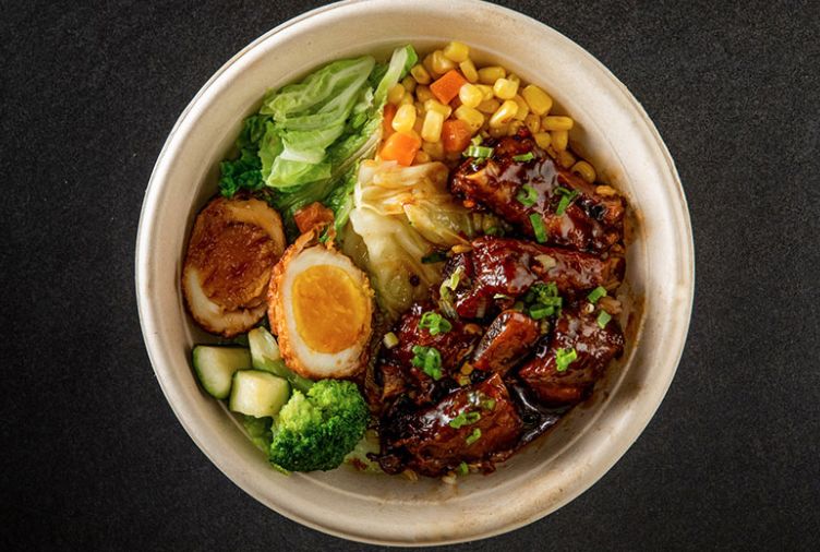 纽约"封城"后, 在家也能吃到ny times点名的上海汤包, 烤麸, 盖饭.