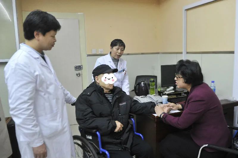 包含中国中医科学院西苑医院代帮挂号，保证为客户私人信息保密的词条