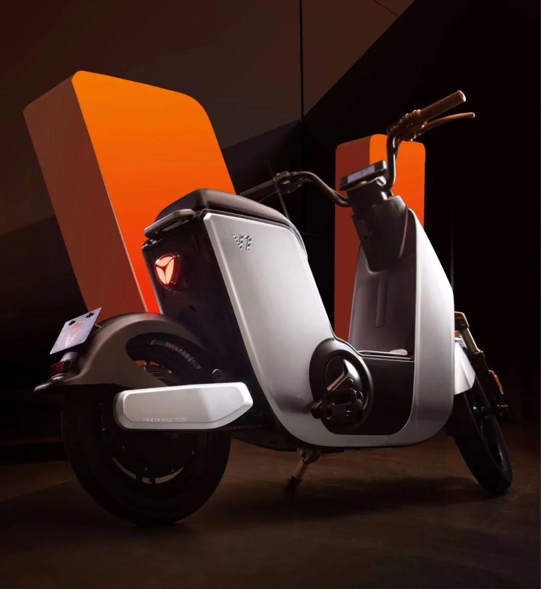 宅久了,不如"浪"起来_雅迪