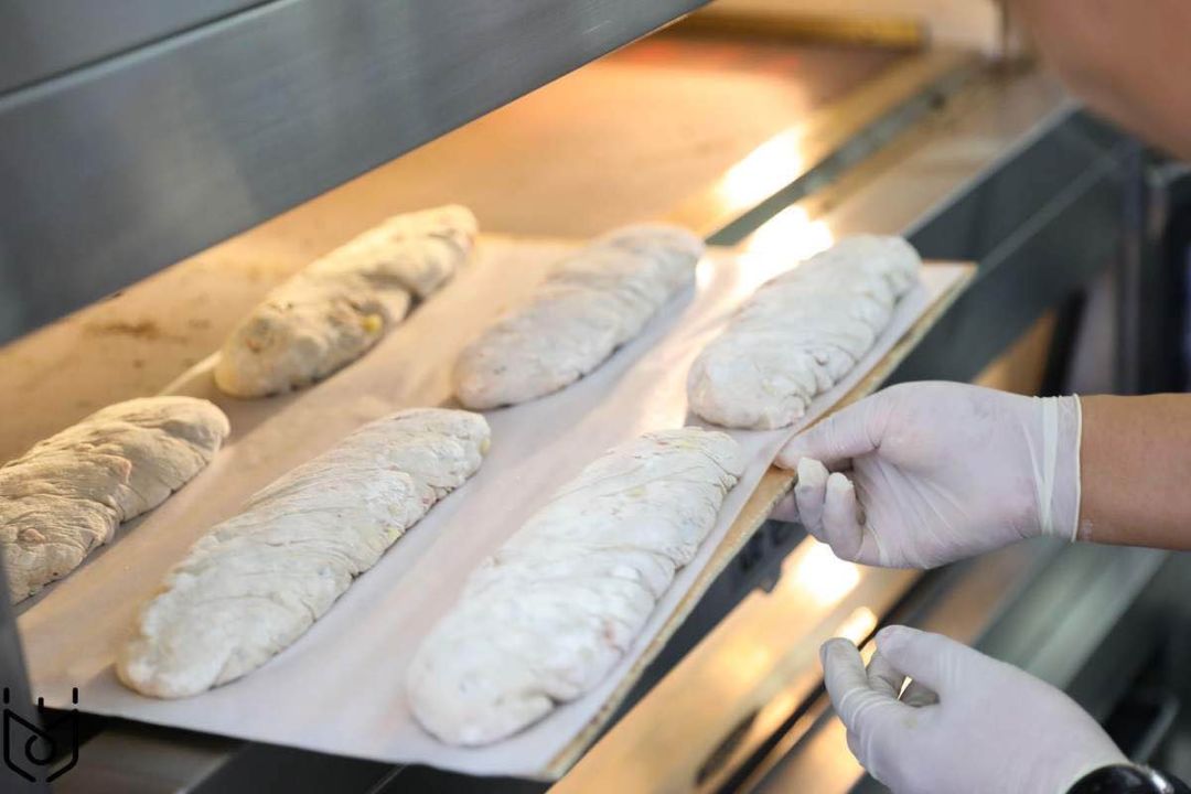 /面包制作流程/详解面包制作的几大流程,让你能真正的了解如何开始制