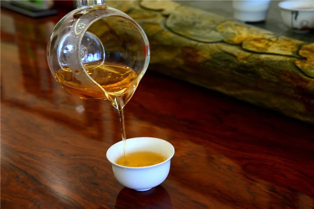 请你来制新茶品新茶