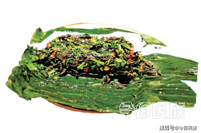 创新傣族菜:包烧干巴菌 李嘉林 摄36品冷盘,28道热菜,1个火锅,1种