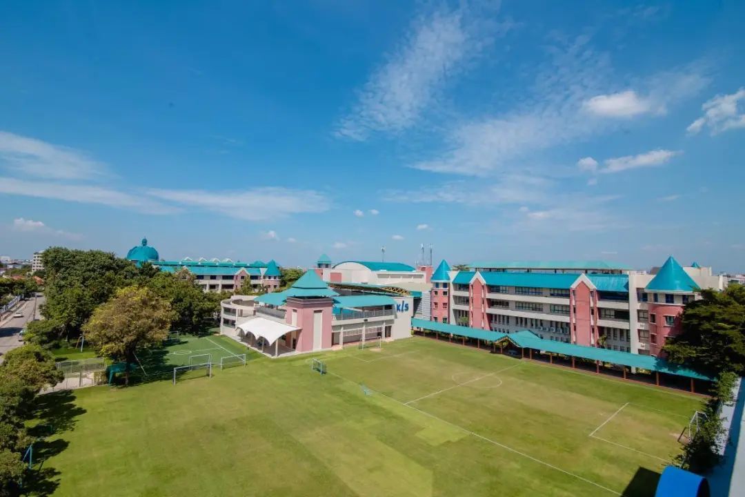 曼谷帕塔纳国际学校图片