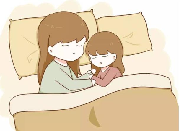 宝妈陪孩子睡觉的四大尴尬事据说当妈的都遇到过