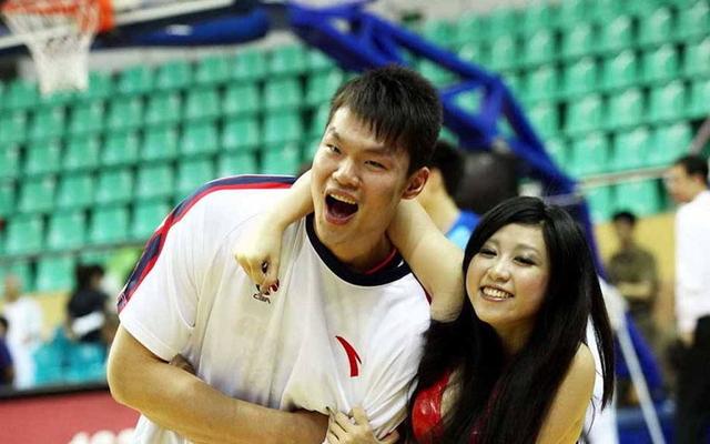 胡美近况曝出离婚6年33岁仍然单身这是朱芳雨生涯唯一污点