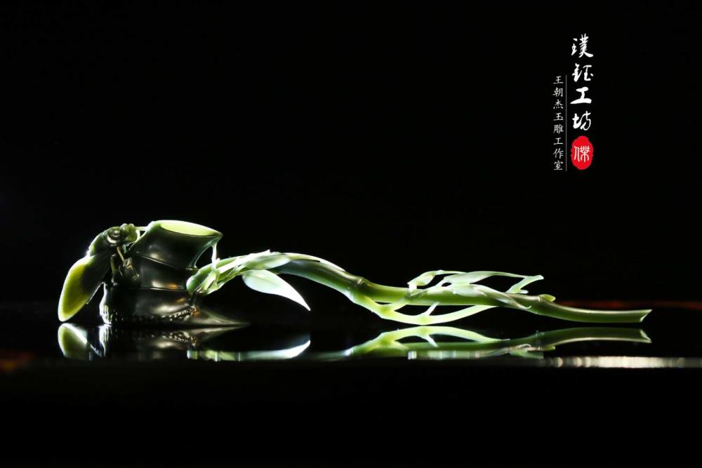 一枚玉可了我半日浮生