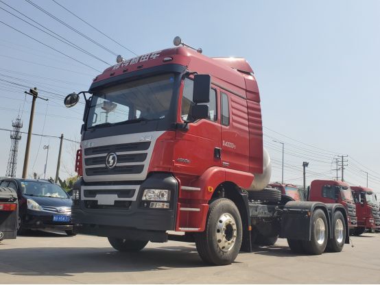 曼技术驾驶室框架,陕汽德龙经典外观