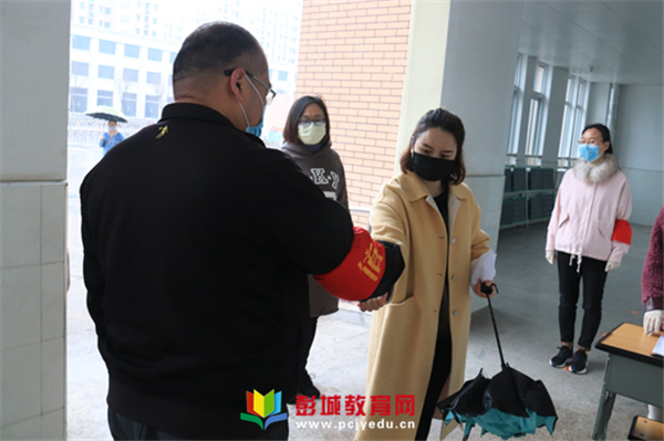 贾汪区南湖学校高标准通过贾汪区2020年春季开学准备工作验收