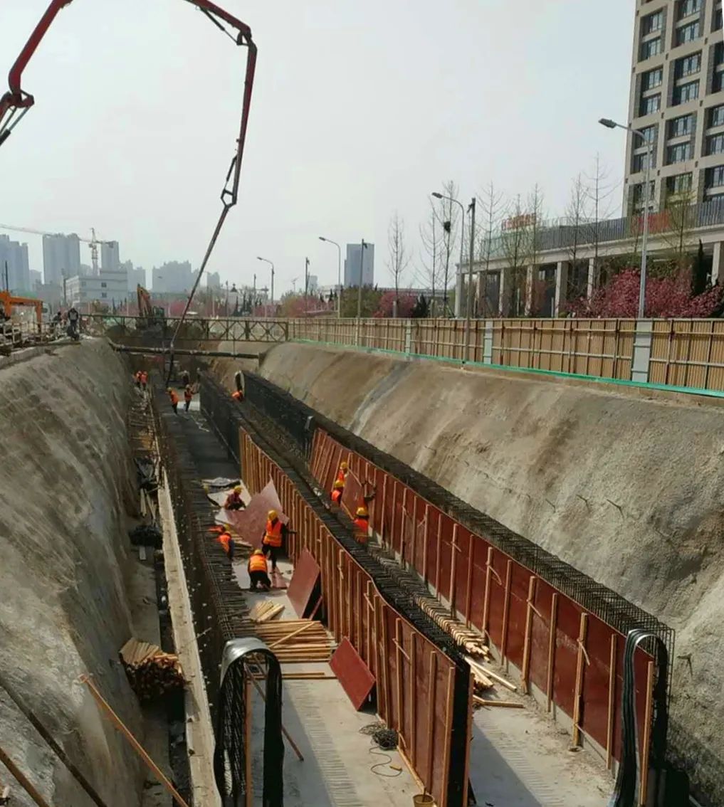 烟台开发区金沙江路电力管廊正式启用