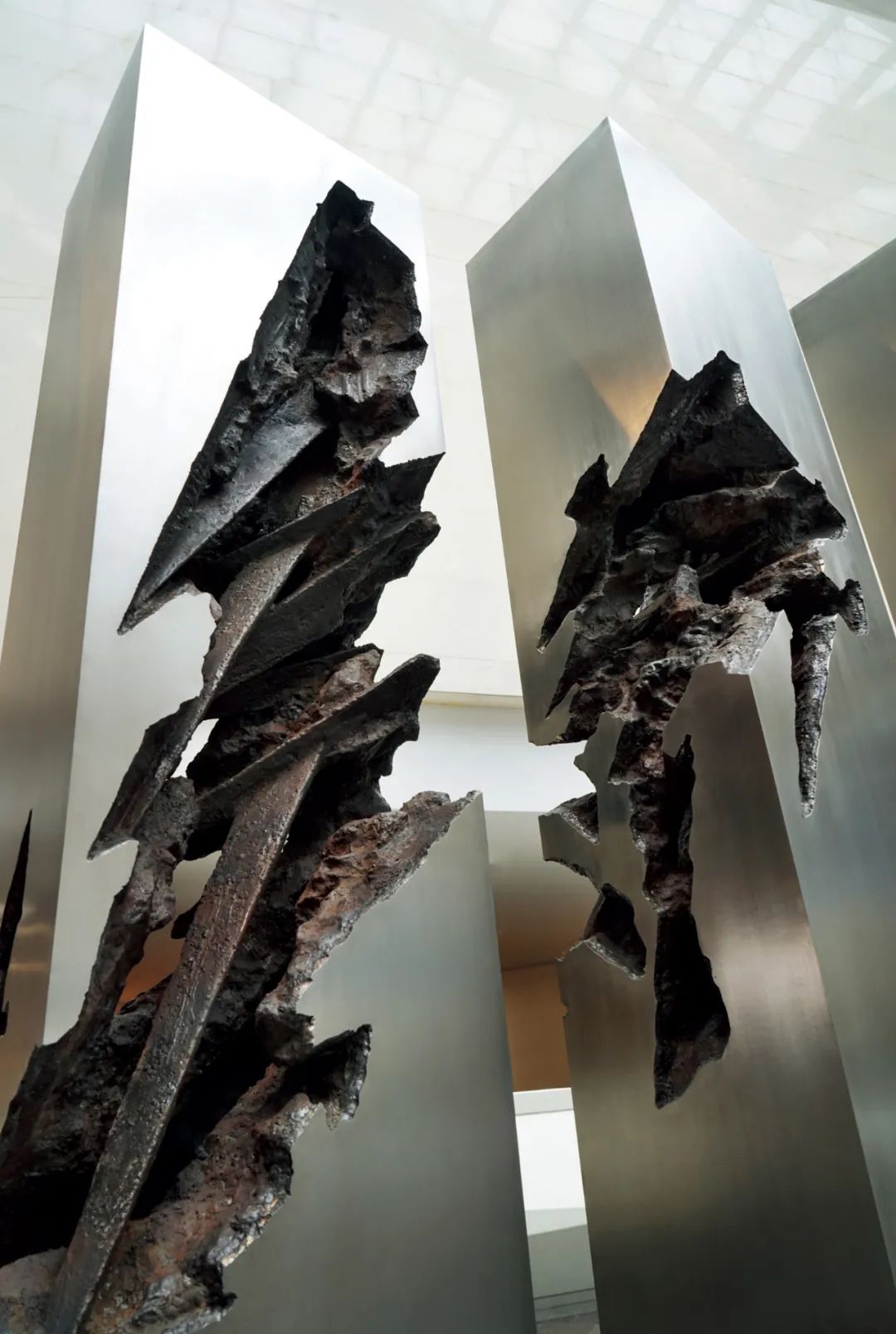 清华美院副教授冯崇利作品入选丝路之梦2020中国民勤第三届沙漠雕塑