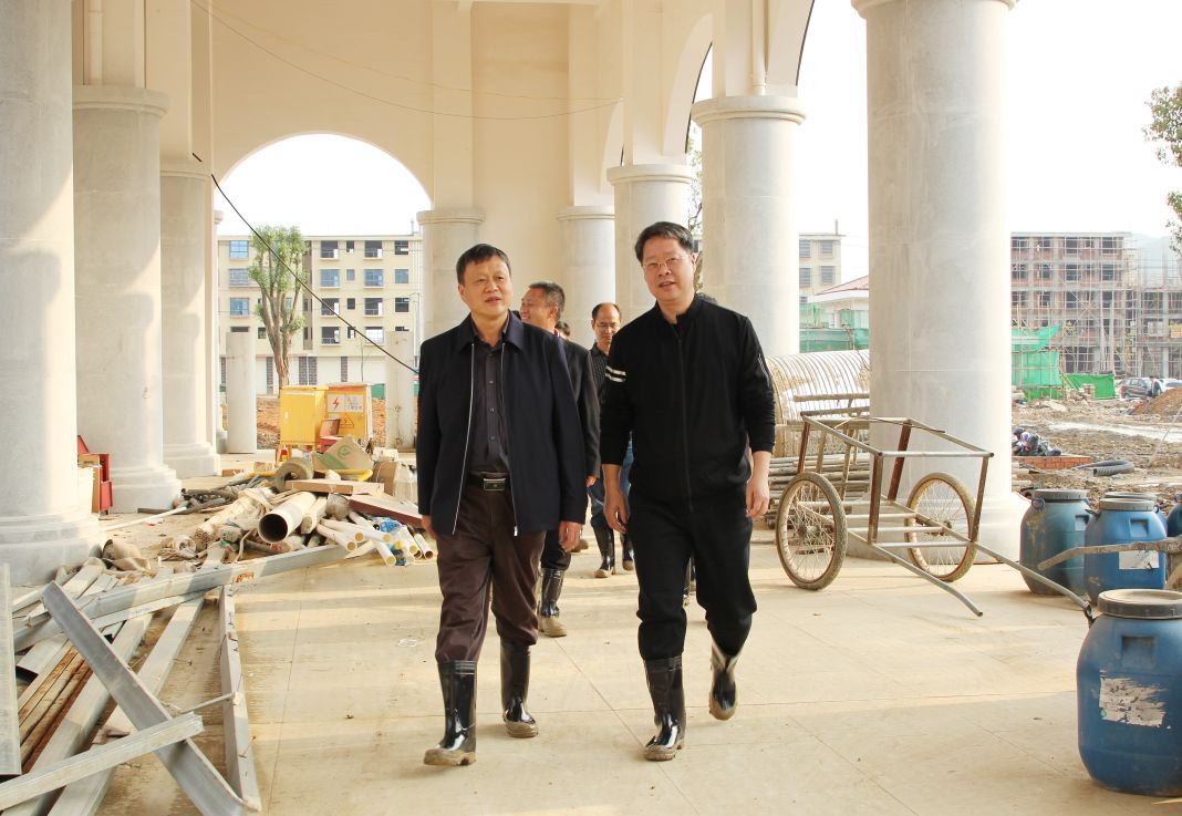 市人大常委会副主任廖成铭到宁都调研宁都中学新校区校建工作