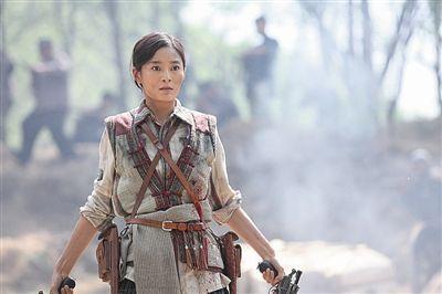 王媛可不忘初心认真演戏,疫情献爱心捐物资,这样的"纯妃"爱了