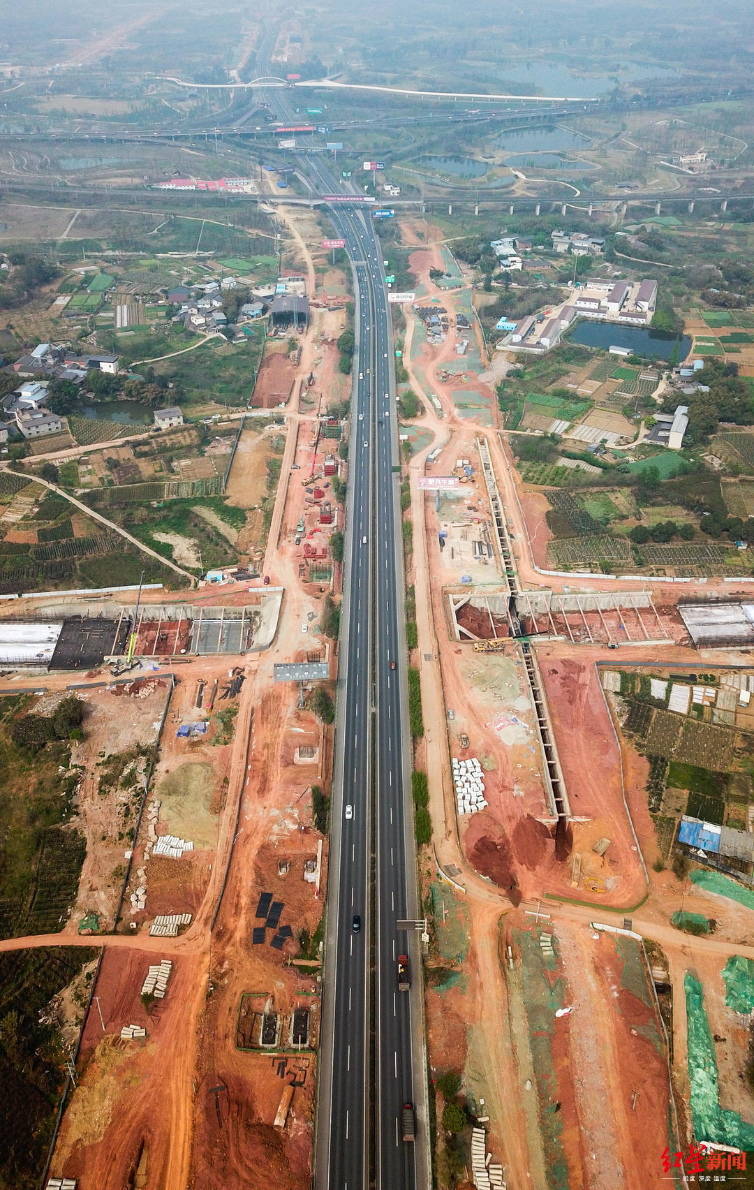 连接大运会主场馆和双机场,成都东西城市轴线将迎来重要节点开工!