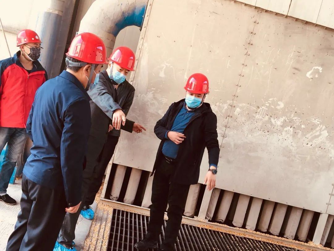 高平市副市长许宏建考察高平傲农复产工作强调守好责任田