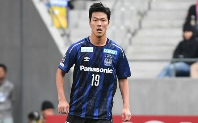 金英权携儿女录制综艺空姐妻子神似孙艺珍曾效力恒大7年
