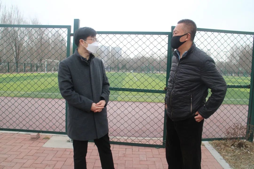 省体育局副局长张东群对我市全民健身场所复工复产情况进行调研
