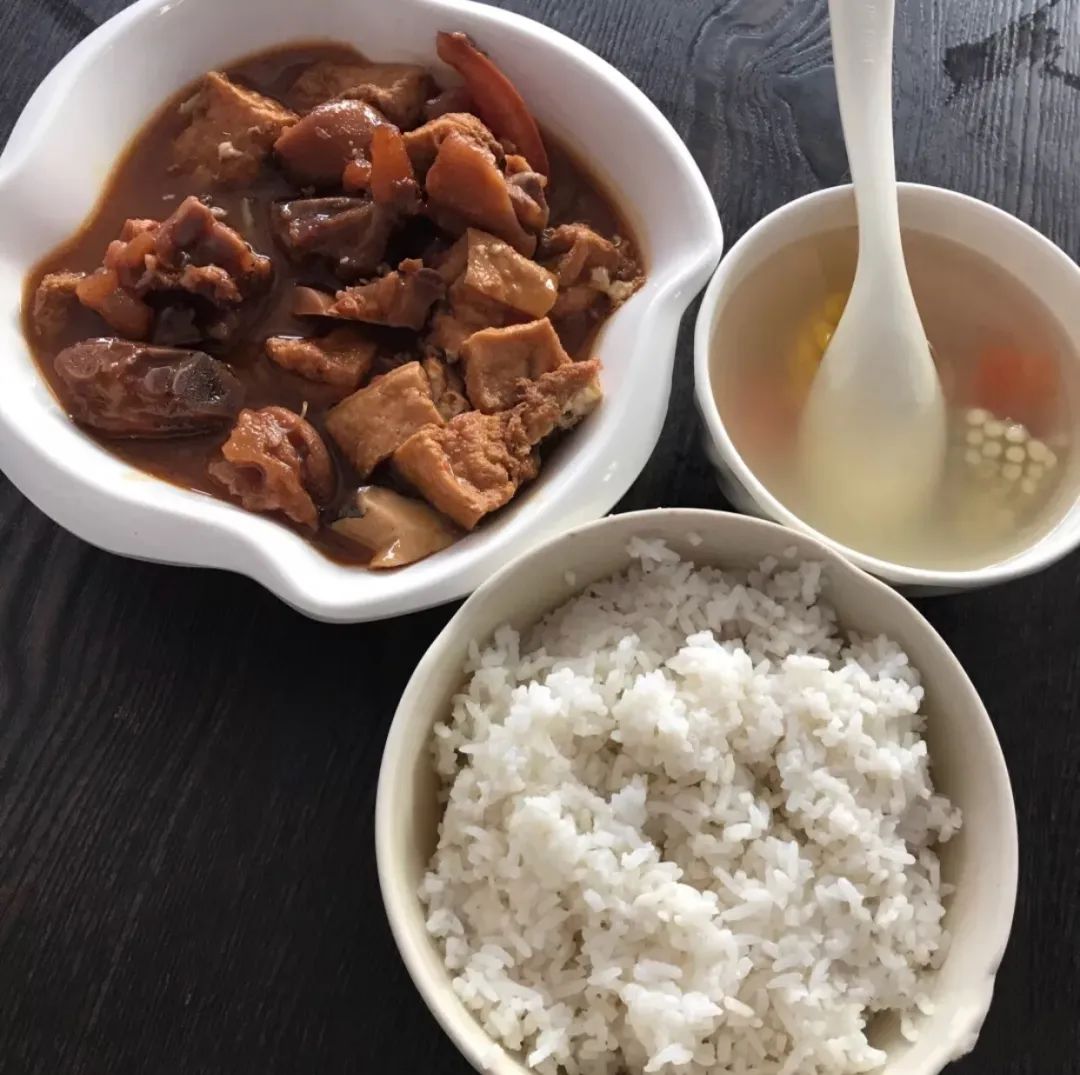 15款平价广式碟头饭上班族最爱老街坊的饭堂