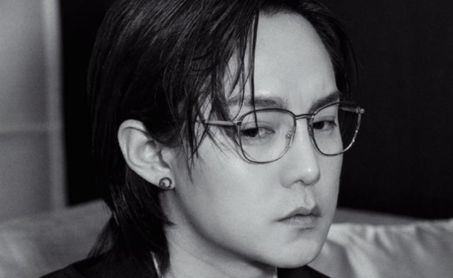 觉得尹正的长发够绝了看见他的寸头照网友确定是一个人