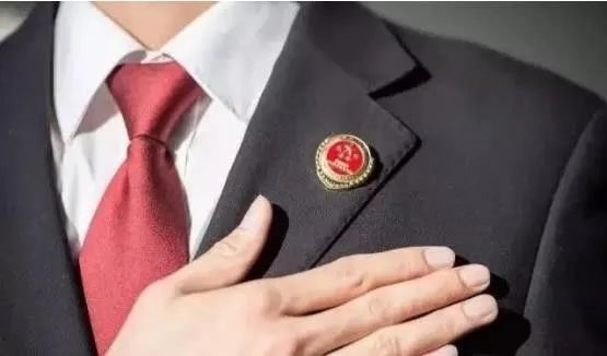 法治早餐 | 检察官,端菜者还是炒菜者?