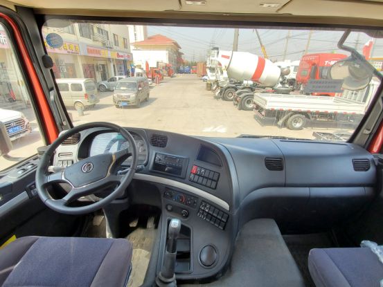 陕汽轩德x3 lng重卡卖39万元!除了玉柴13l发动机外,还有啥牛配置?