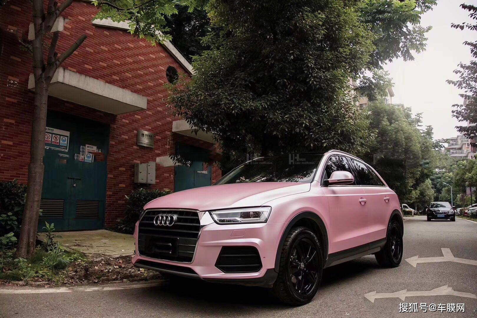 奥迪q3电光樱花色贴膜改色案例少女心永葆青春