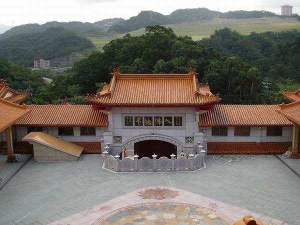 1月眉山派 - 基隆月眉山灵泉禅寺(曹洞宗)