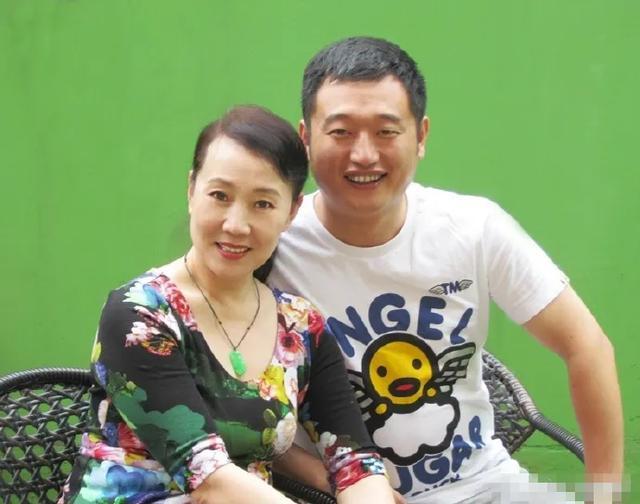 演戏总被骂,真实朋友圈却令人震惊_康群智