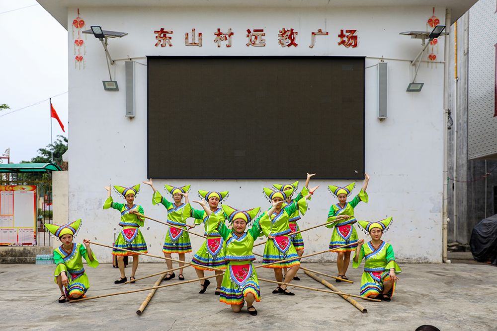 北海这个拥有5种语言的村落,三月三居然这样过!_东山