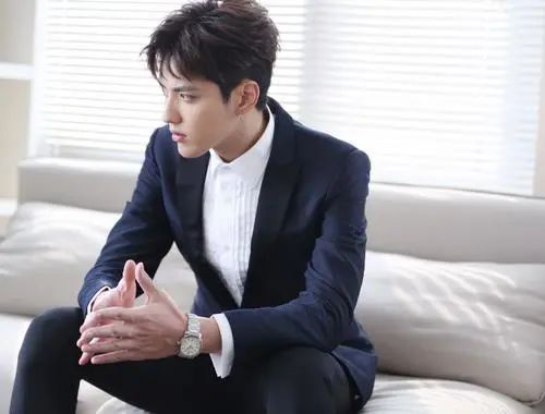 这样的高富帅爱不爱