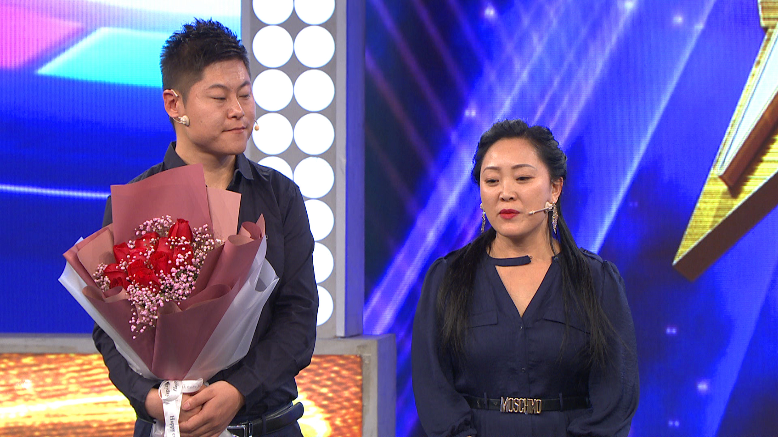 嘉宾张春蔚表示:"再不爱,青丝就变白发了