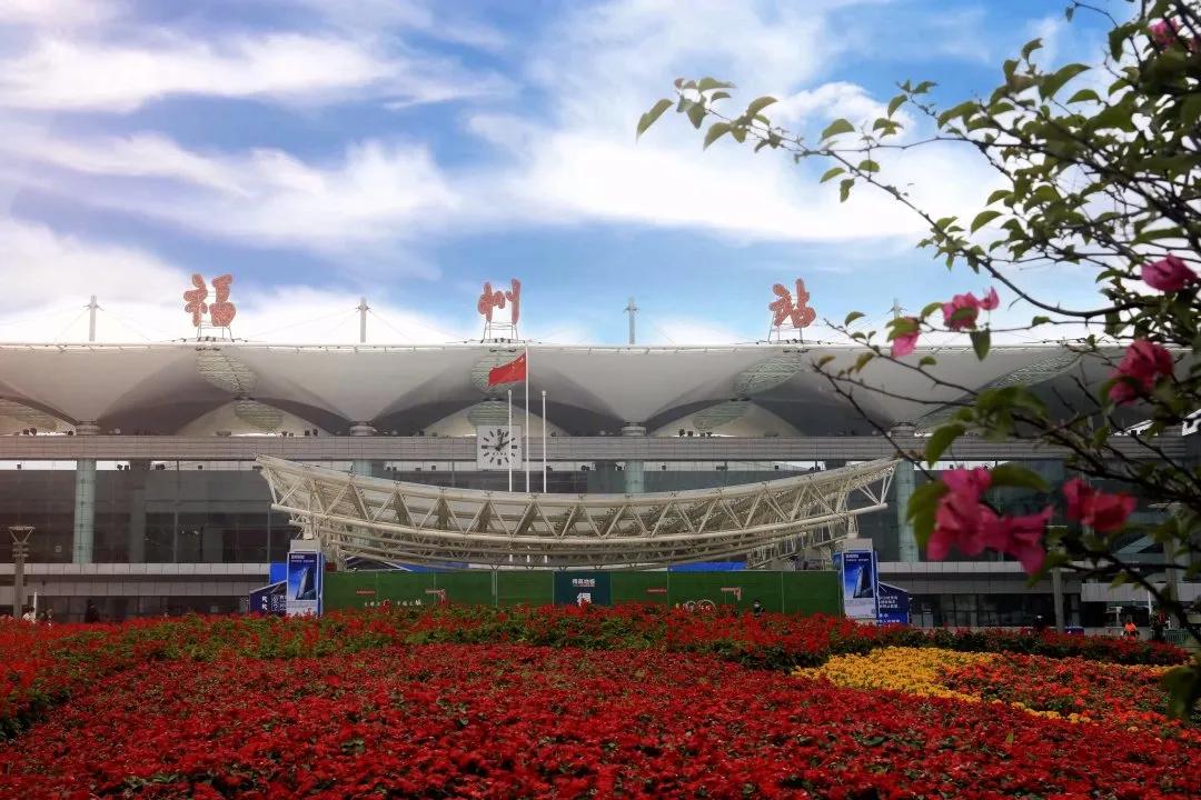 张敏庐山站摄影:周彦君萍乡站摄影:周柳东厦门站摄影:邹沁怡延平西站