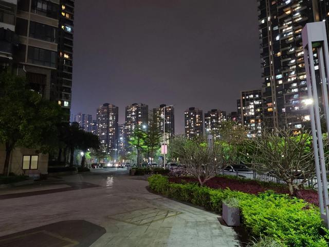 三星galaxys205g系列告诉你什么才是专业的拍照手机