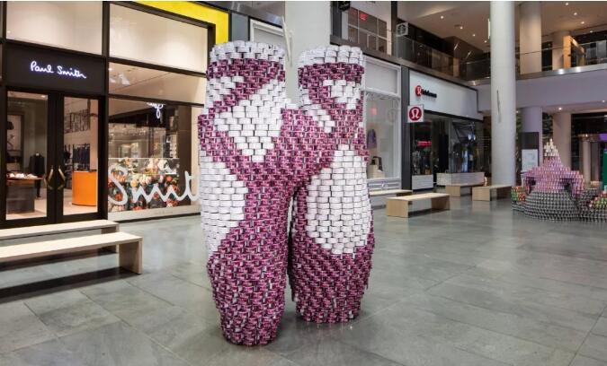 美陈罐头创意雕塑展