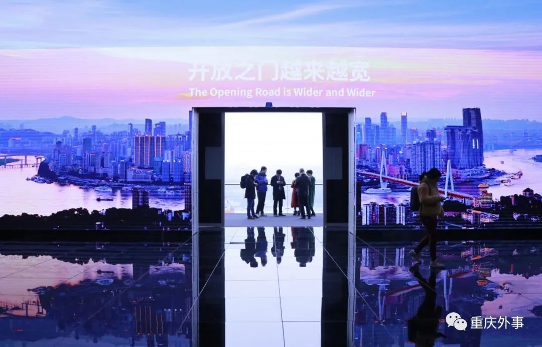 重庆果园港多式联运国际物流枢纽展厅2020年2月20日,国务委员兼亭长