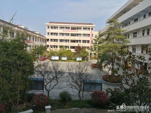 汉中铺镇中学为返校复课准备