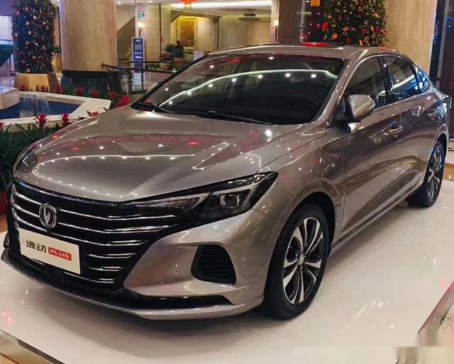 长安逸动plus实车到店,一体双屏,蓝鲸动力,不火天理不容