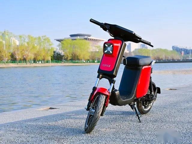 70迈智能电动车评测:它的智能化惊到我了!