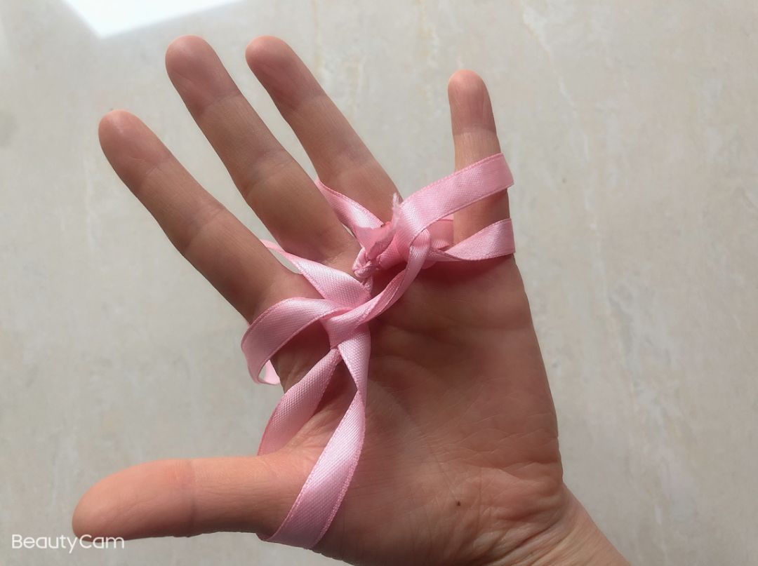 "云时光"亲子活动系列:动动小手指——翻绳游戏《小小蒲公英》