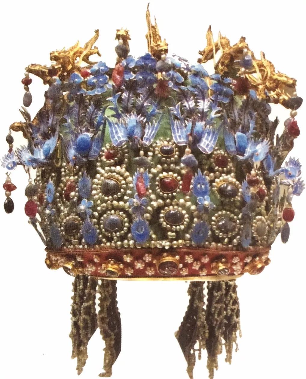 珠宝设计创意素材中国古代金银首饰探源明代凤冠特髻凤簪帔坠