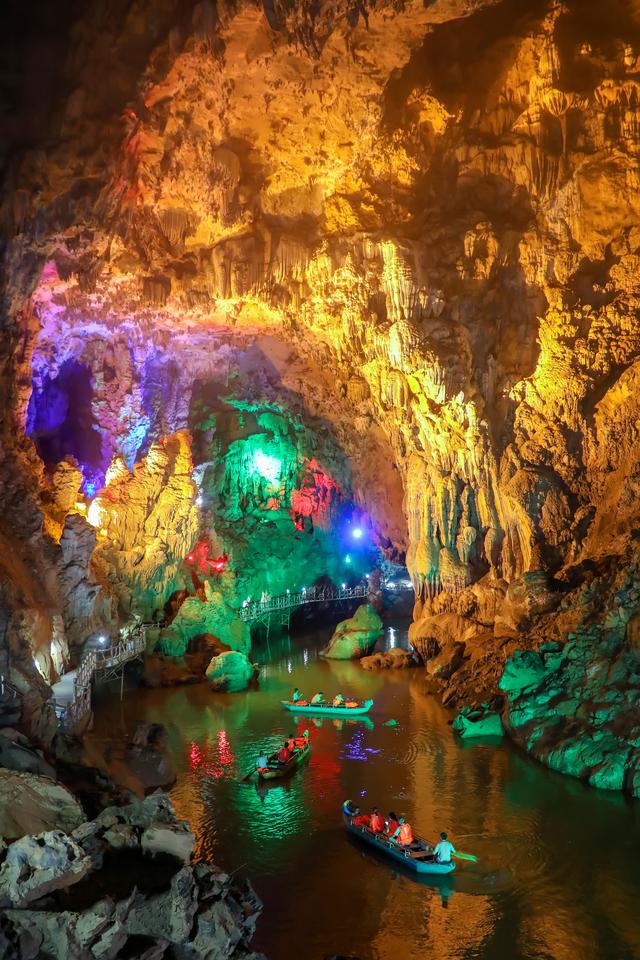 三月三相约游广西百色通天地下河景区等你来嗨歌
