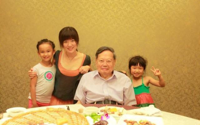 杨振宁的儿女们现状如何?个个都有出息,果然是虎父无犬子
