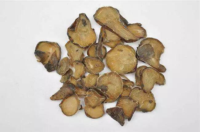 龚子夫治阳痿经验:由于性生活频繁,曾有滑精史,因过度劳累导致体力不